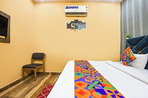 Fabhotel Lotus Inn