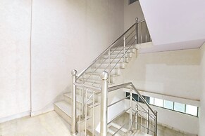 Fabhotel Supreme Stay