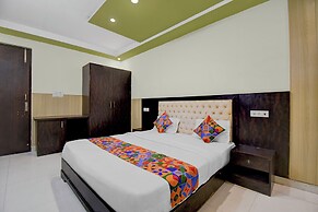 Fabhotel Family Inn