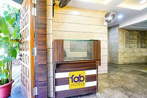 Fabhotel Sheen Residences