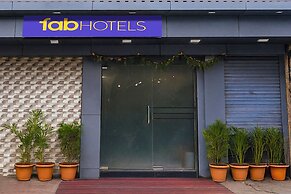 Fabhotel Sion Residency