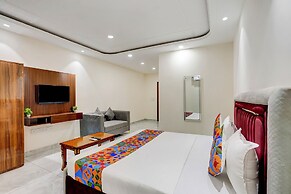 Fabhotel The Royal Kishan Complex