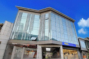 Fabhotel The Royal Kishan Complex