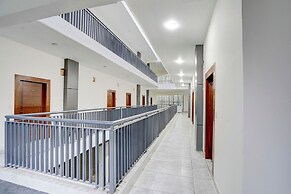 Fabhotel The Royal Kishan Complex