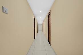 Fabhotel Dream Comforts
