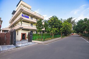 Fabhotel Sai Village
