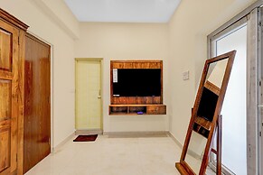 Fabhotel Sejour Royal