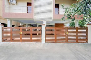 Fabhotel Sejour Royal