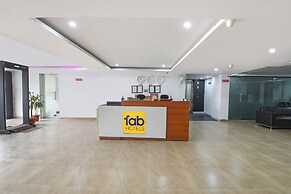 Fabhotel Laxmi Mahal