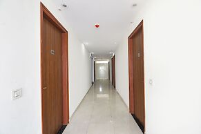 Fabhotel Laxmi Mahal