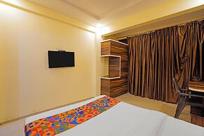 Fabhotel Club Metro
