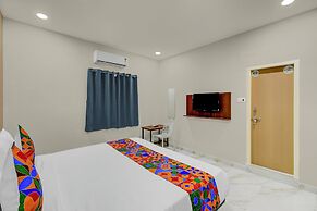 Fabhotel Larana