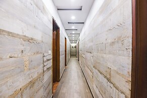 Fabhotel Mannat Shalimar Bagh