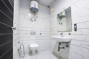 Fabhotel Mannat Paschim Vihar
