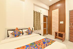 Fabhotel Radhy Sham
