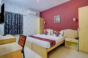 Fabhotel Tap Inn
