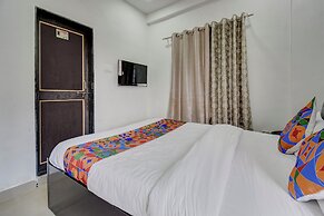 Fabhotel Spark Inn