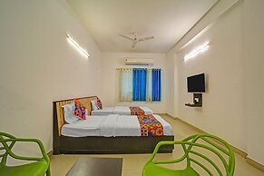 Fabhotel Konark Green