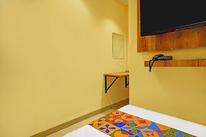 Fabhotel Shri Shubh Palace