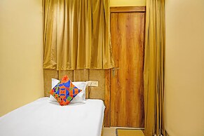 Fabhotel Shri Shubh Palace