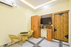 Fabhotel Rubicon