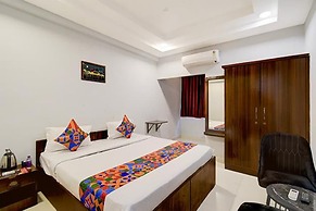 Fabhotel Jaswitha Grand