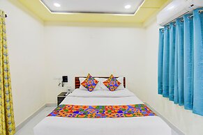 FabHotel Royal Inn Dehu