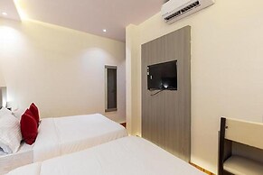 Fabhotel Aarti Residency