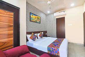 Fabhotel Kavya