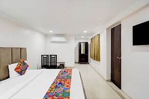 Fabhotel Vista Inn