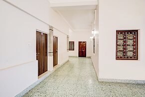 Fabhotel Vista Inn