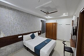 Fabhotel Sri Jahnavi