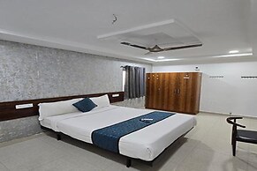 Fabhotel Sri Jahnavi