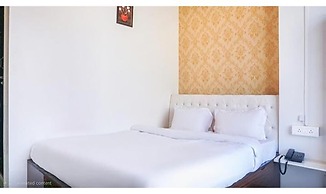 Fabhotel Nitya Executive