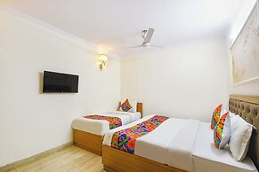 Fabhotel The Rivlet Centre