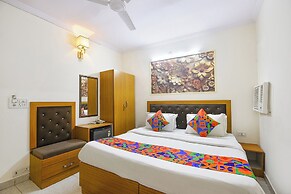 Fabhotel The Rivlet Centre