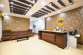 Fabhotel Golden Palm
