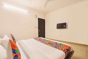 Fabhotel Golden Palm