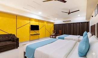Fabhotel D Grand