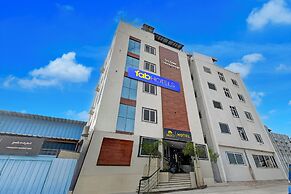 Fabhotel Mio