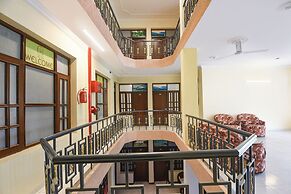 Fabhotel Surya Palace 1