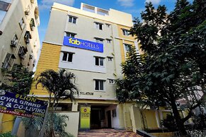 Fabhotel Rk Grand
