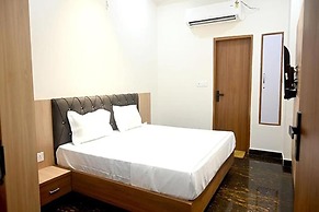 Fabhotel Bankey Bihari Bhawan