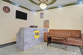 Fabhotel The Taj Majestic
