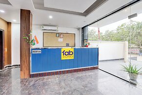 Fabhotel Groom Room