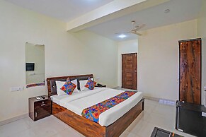 Fabhotel Jas Holidays
