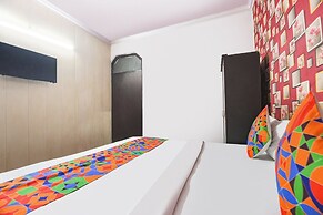 Fabhotel Decent