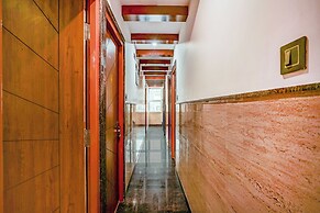 Fabhotel Sk Oak Suites