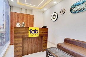 Fabhotel The Elegant