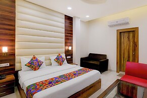 Fabhotel The Elegant